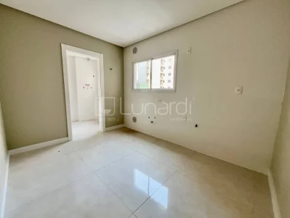 Foto Apartamento com 3 Dormitórios