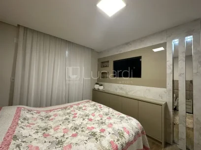 Foto Casa com 3 Suítes