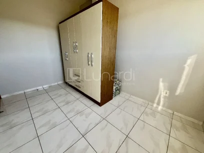 Foto Apartamento com 2 Dormitórios