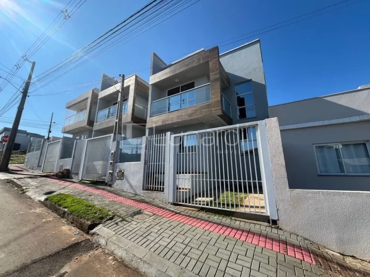 Casa com 2 Dormitórios