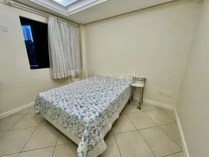 Foto Apartamento com 3 Dormitórios