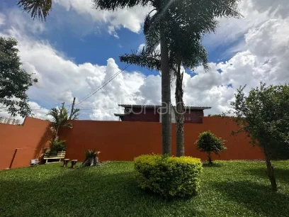 Foto Casa com 3 Dormitórios