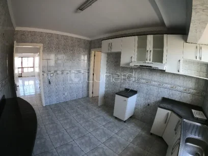 Foto Apartamento com 3 Dormitórios