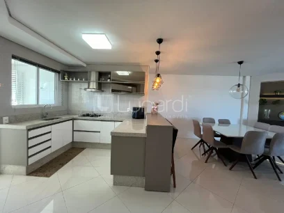 Foto Apartamento com 2 Suítes