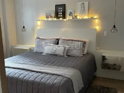 Foto Apartamento com 3 Dormitórios