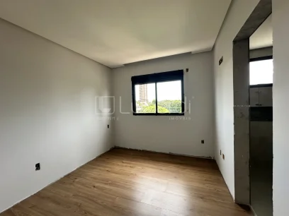 Foto Apartamento com 3 Suítes