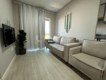 Foto Apartamento com 2 Dormitórios