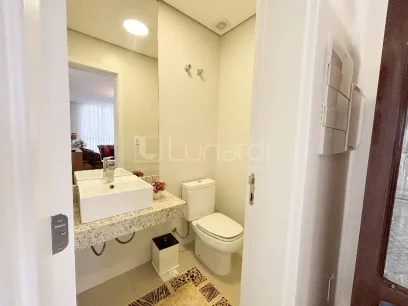 Foto Apartamento com 3 Suítes