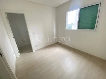 Foto Apartamento com 3 Suítes