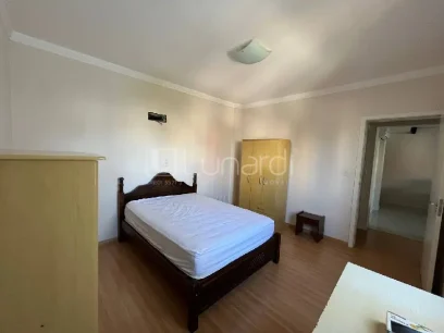 Foto Apartamento com 2 Dormitórios