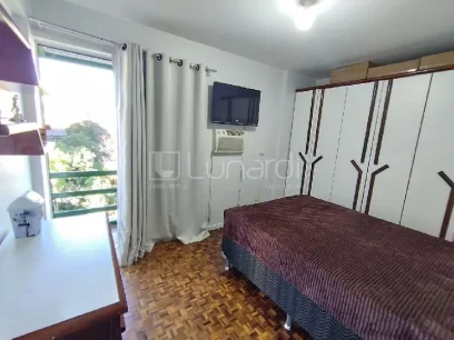 Foto Apartamento com 3 Dormitórios