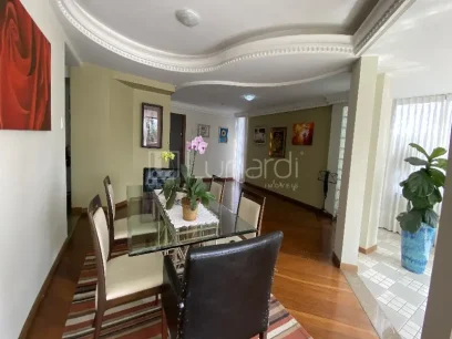 Foto Apartamento com 3 Dormitórios