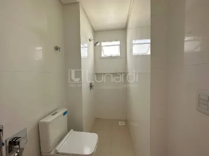 Foto Apartamento com 3 Suítes