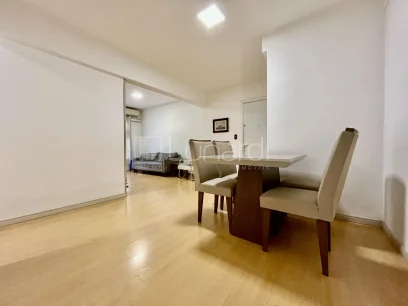 Foto Apartamento com 2 Dormitórios