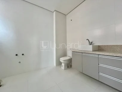 Foto Apartamento com 3 Suítes