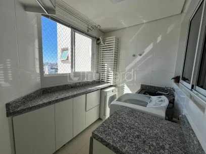 Foto Apartamento com 2 Suítes