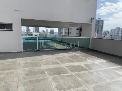 Foto Apartamento com 3 Suítes