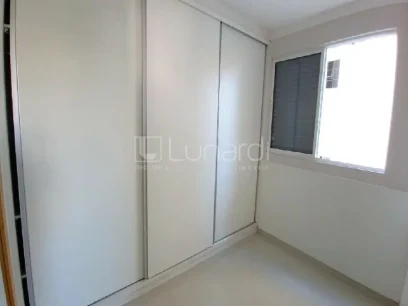 Foto Apartamento com 3 Dormitórios