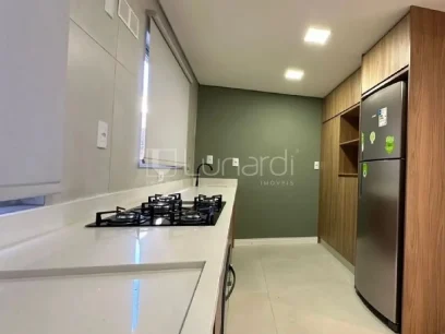 Apartamento com 3 Dormitórios