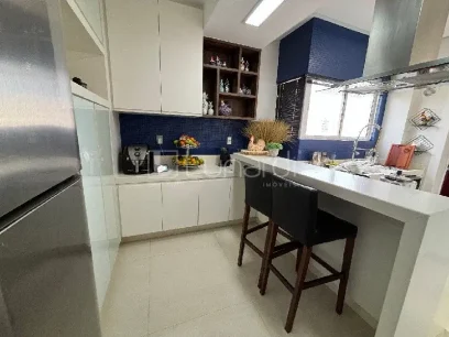 Foto Apartamento com 3 Suítes