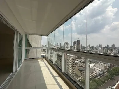 Foto Apartamento com 3 Suítes