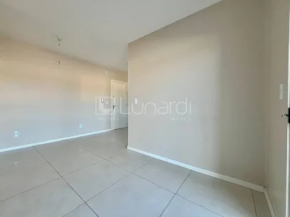 Foto Apartamento com 2 Dormitórios