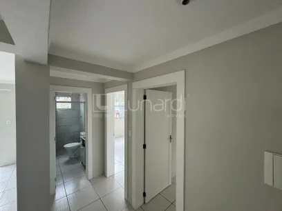 Foto Apartamento com 2 Dormitórios