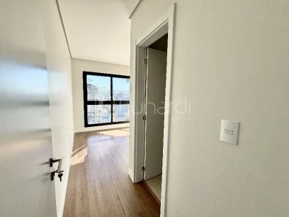 Foto Apartamento com 3 Suítes