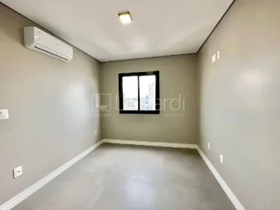 Foto Apartamento com 2 Dormitórios