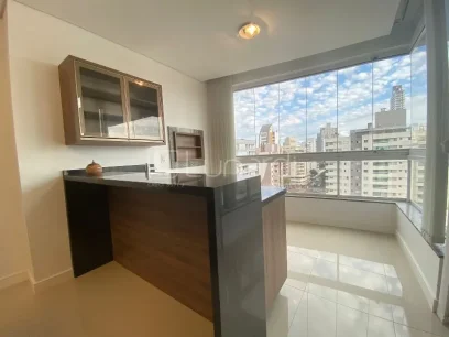 Foto Apartamento com 3 Dormitórios