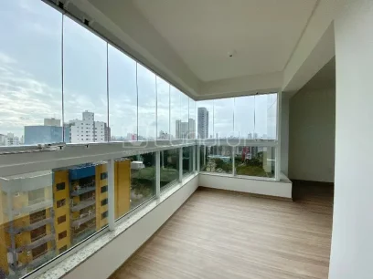 Foto Apartamento com 3 Suítes