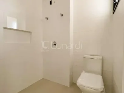 Foto Apartamento com 2 Dormitórios