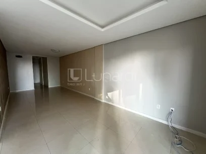 Foto Apartamento com 3 Suítes