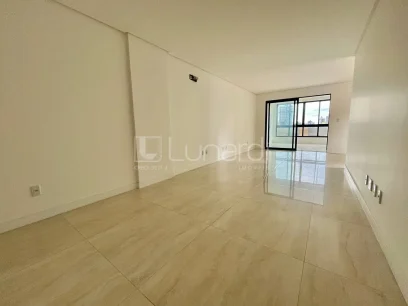 Foto Apartamento com 3 Suítes