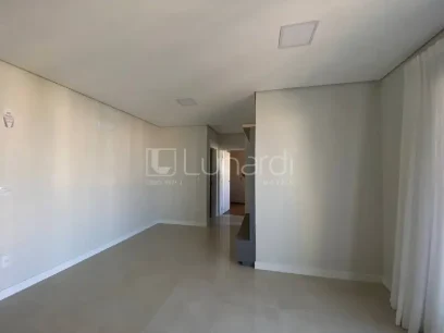 Foto Apartamento com 2 Dormitórios