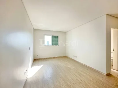 Foto Apartamento com 3 Suítes