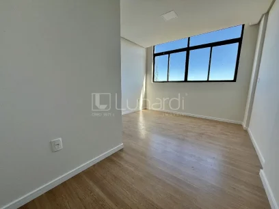 Foto Apartamento com 2 Dormitórios