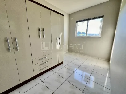 Foto Apartamento com 2 Dormitórios