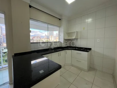 Foto Apartamento com 2 Dormitórios