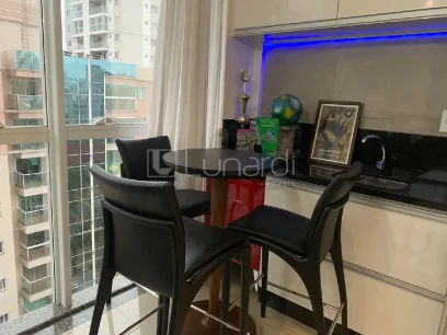 Foto Apartamento com 3 Dormitórios