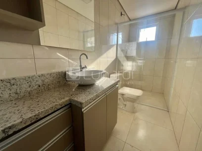 Foto Apartamento com 3 Dormitórios