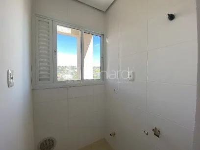 Foto Apartamento com 2 Dormitórios