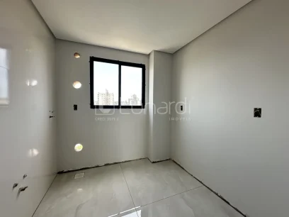 Foto Apartamento com 3 Suítes