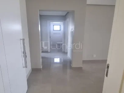 Foto Apartamento com 2 Dormitórios