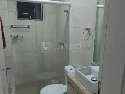 Foto Apartamento com 2 Dormitórios