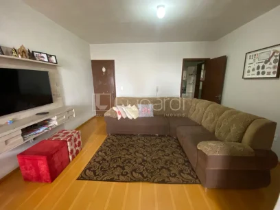 Foto Apartamento com 2 Dormitórios