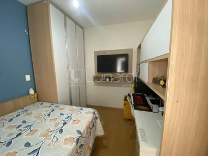 Foto Apartamento com 3 Dormitórios