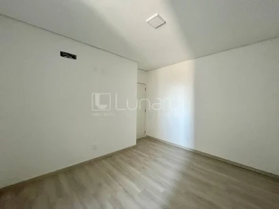 Foto Apartamento com 3 Dormitórios