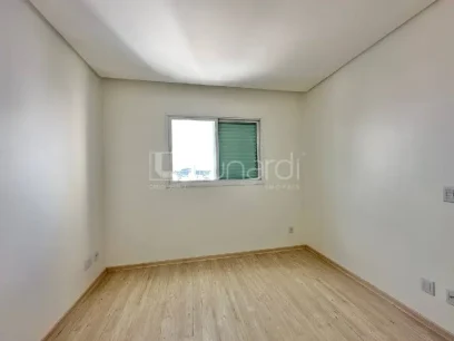 Foto Apartamento com 3 Suítes