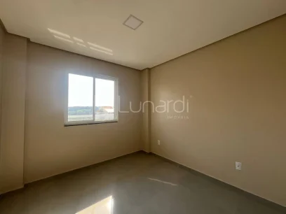 Foto Apartamento com 2 Dormitórios